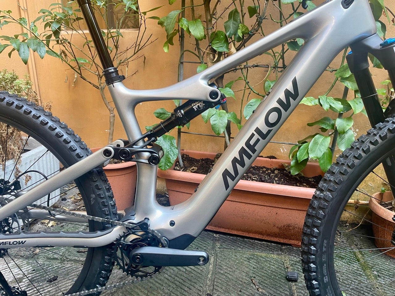 Amflow PL Carbon (800 Wh)