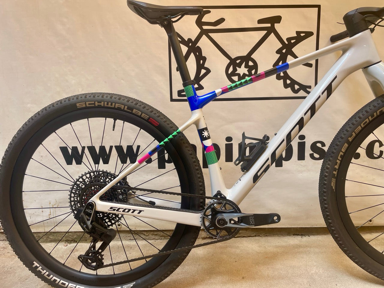 SCOTT SCALE GRAVEL RC