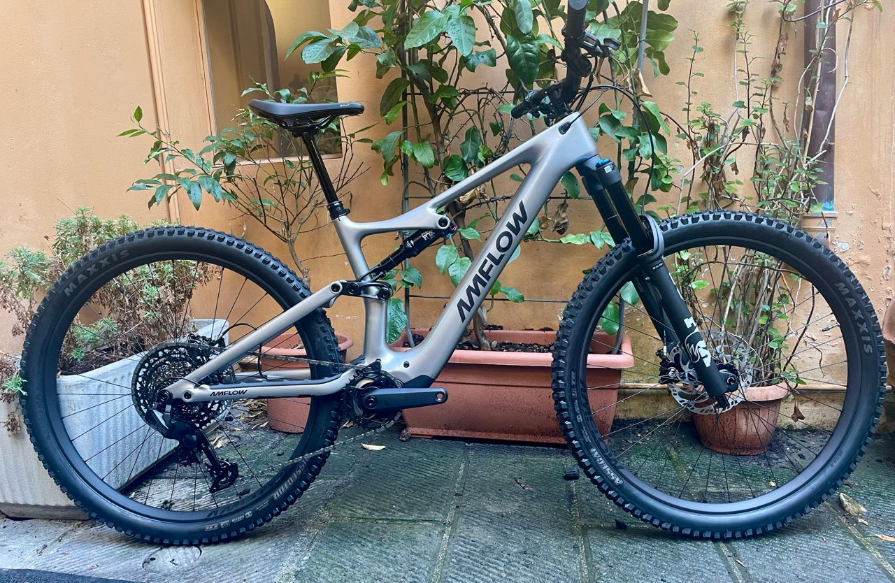 Amflow PL Carbon (800 Wh)