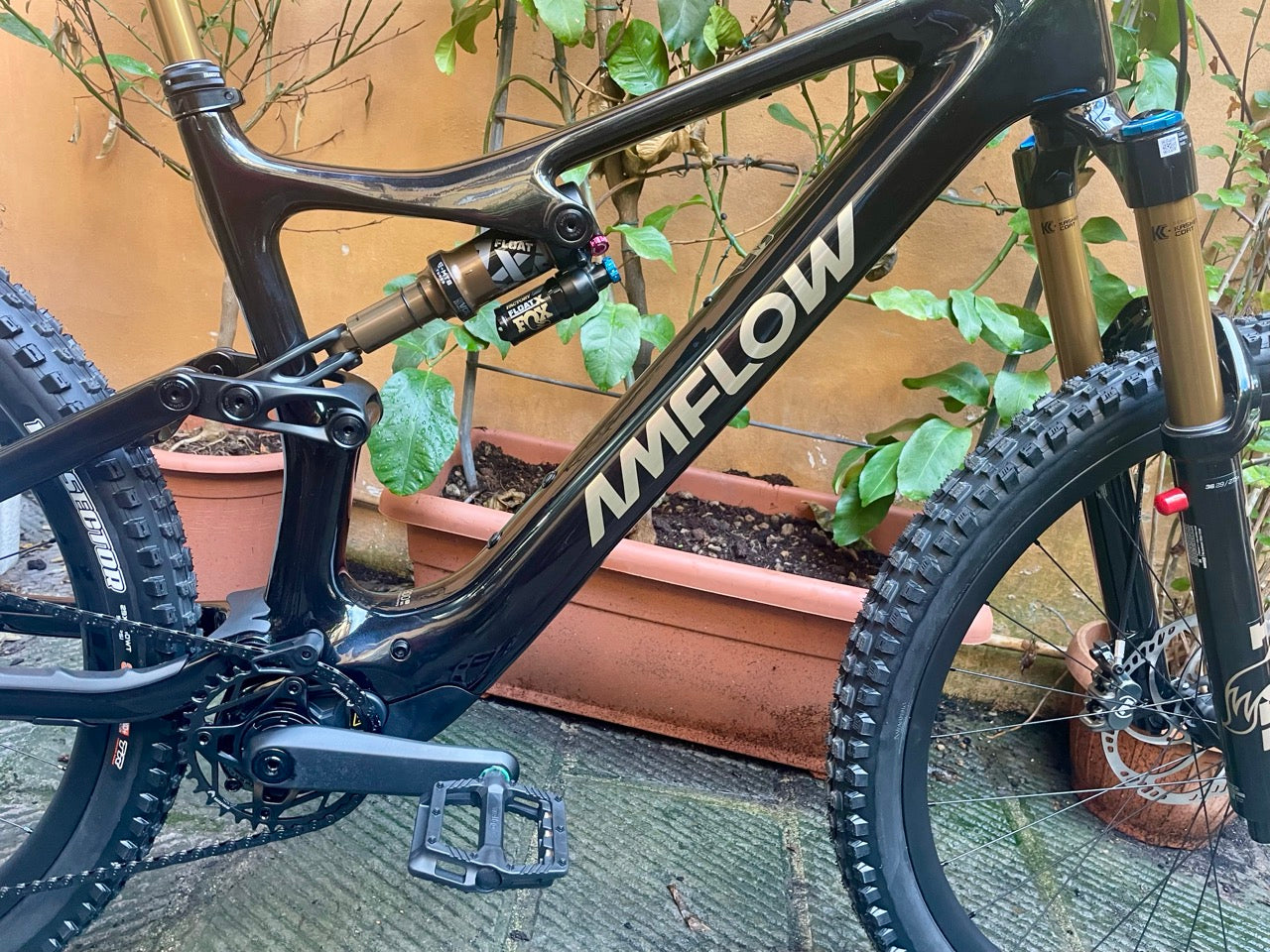 AMFLOW PL CARBON PRO 800 WH
