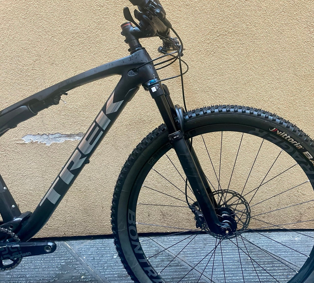 Trek Supercaliber 9.8 XT 12V.