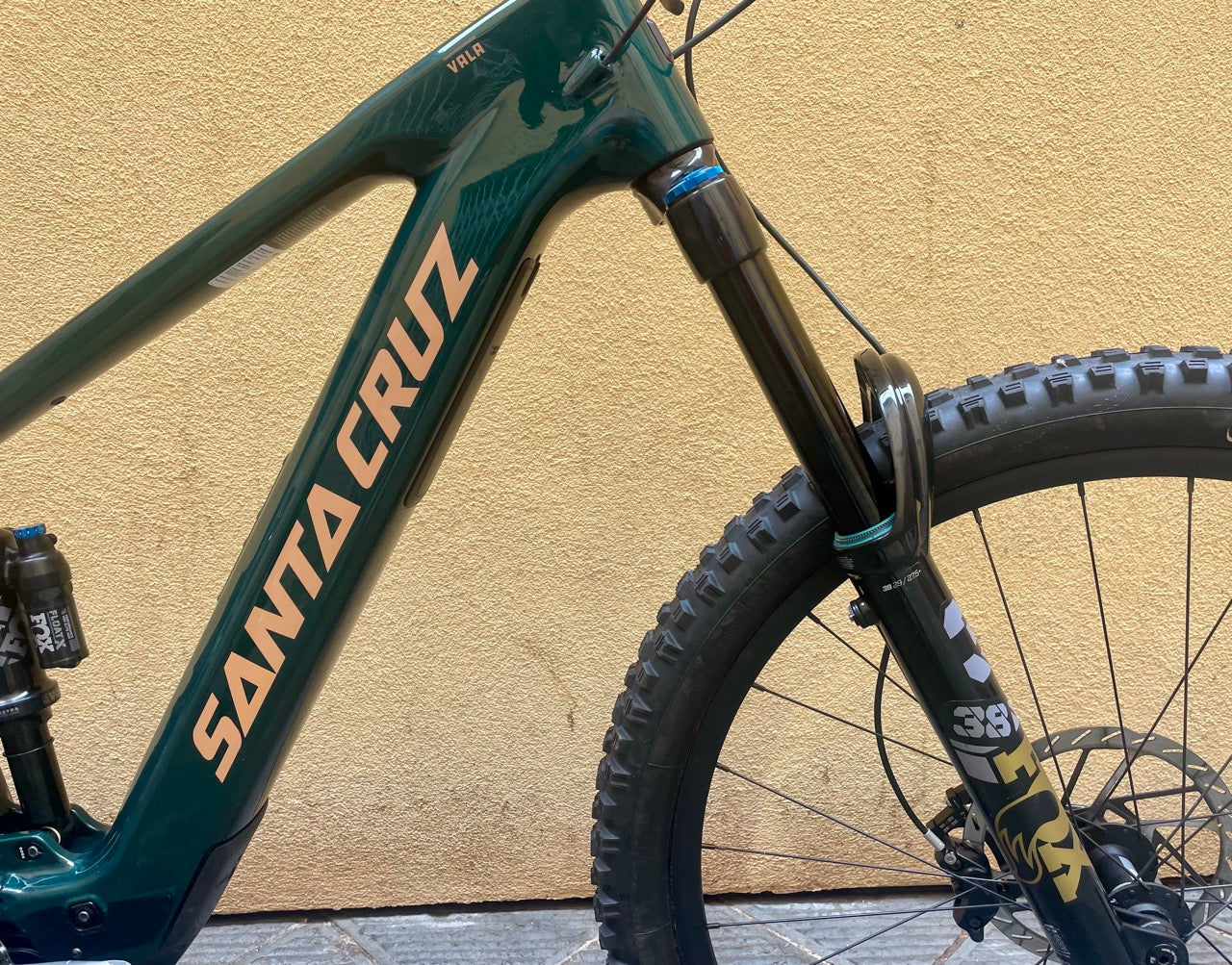 SANTA CRUZ VALA GX AXS