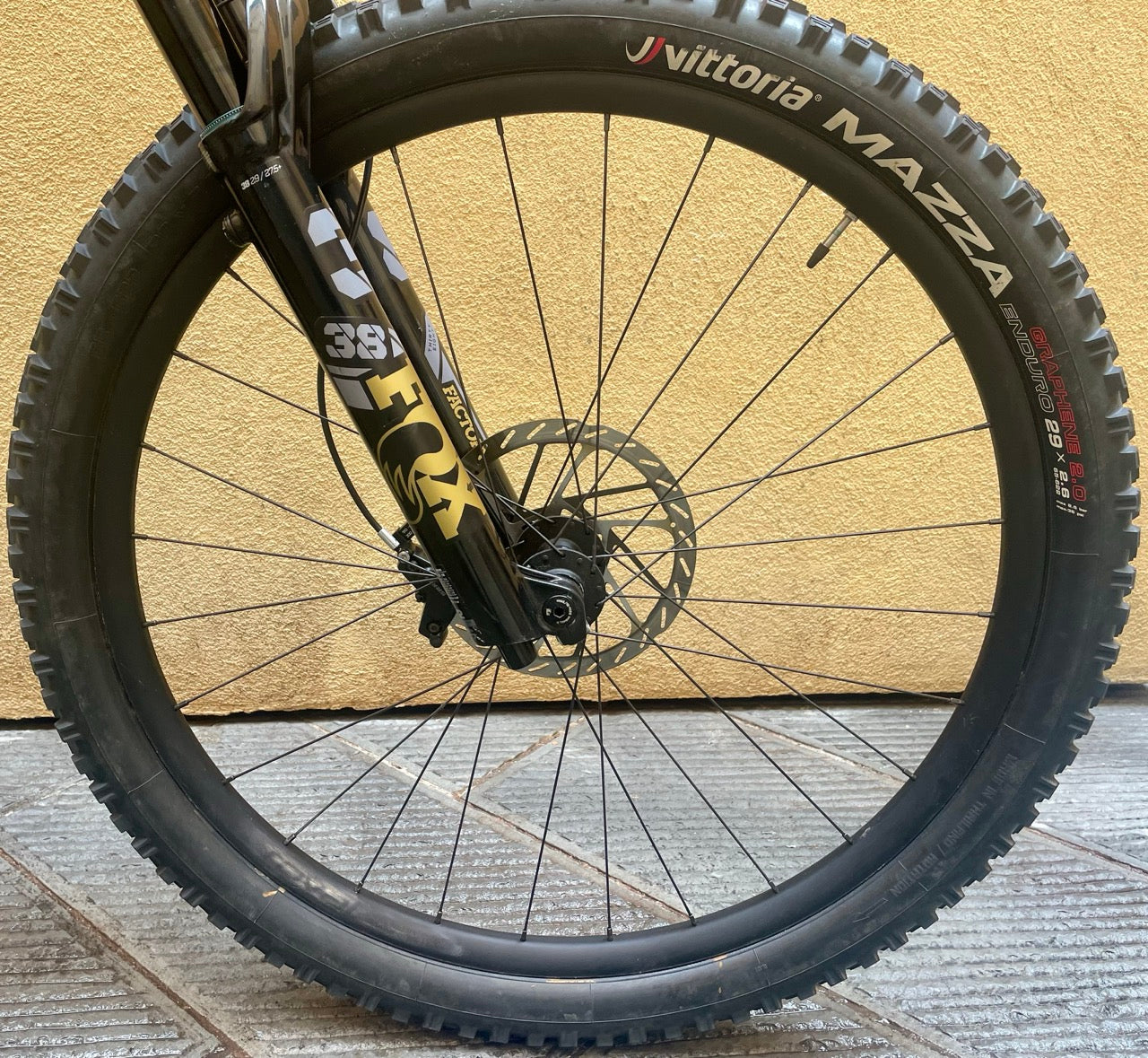 SANTA CRUZ VALA GX AXS