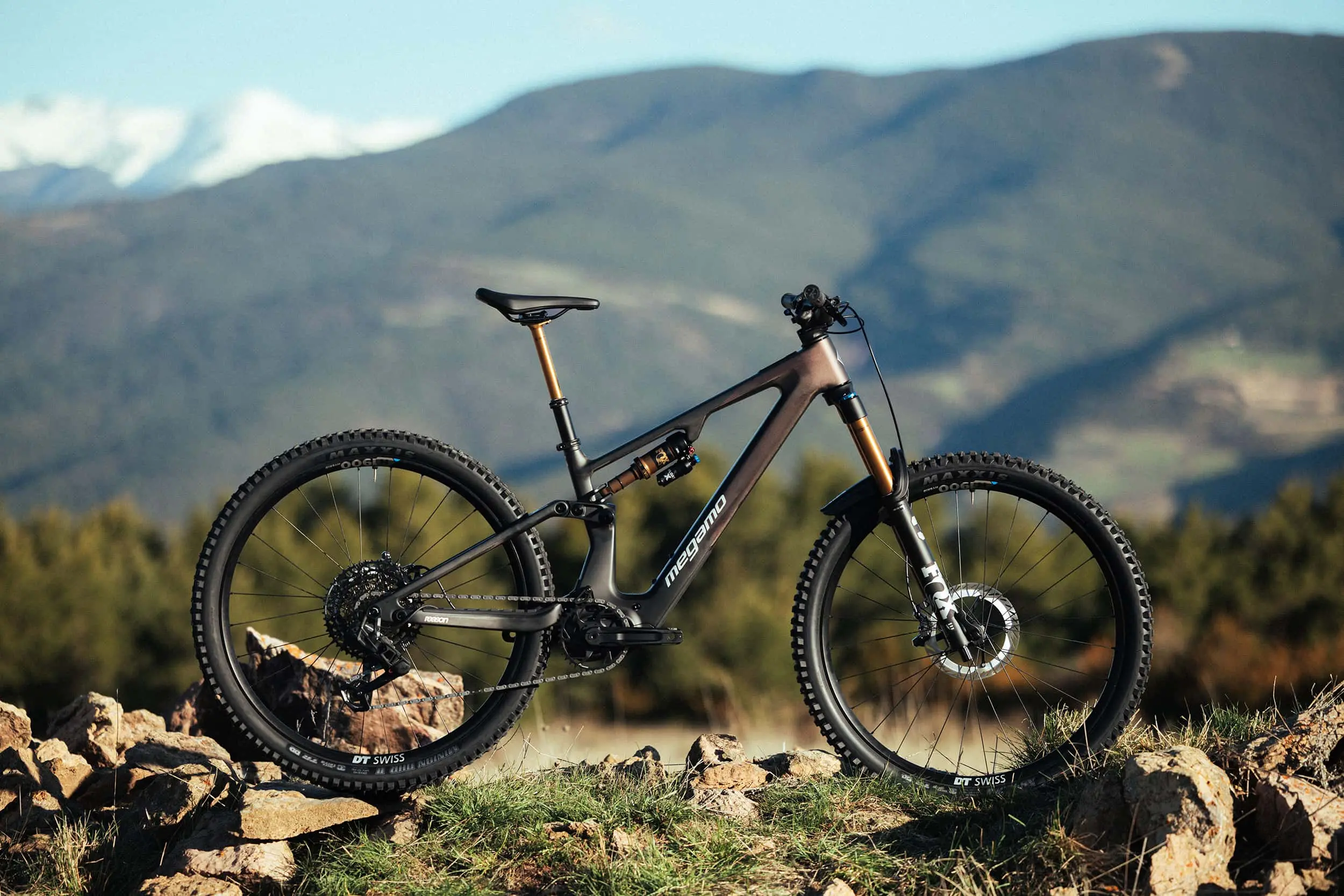 Megamo Reason CRB 05