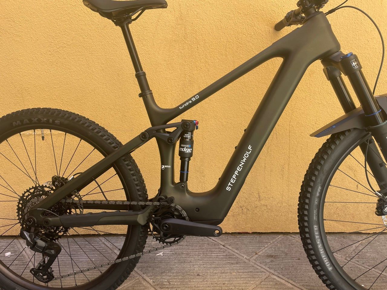 Steppenwolf Tundra 9 | Avinox m2s 130 Nm